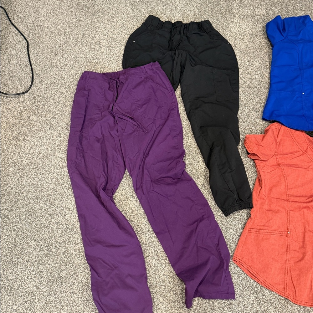 Scrubstar Women's Pants in Black and Purple